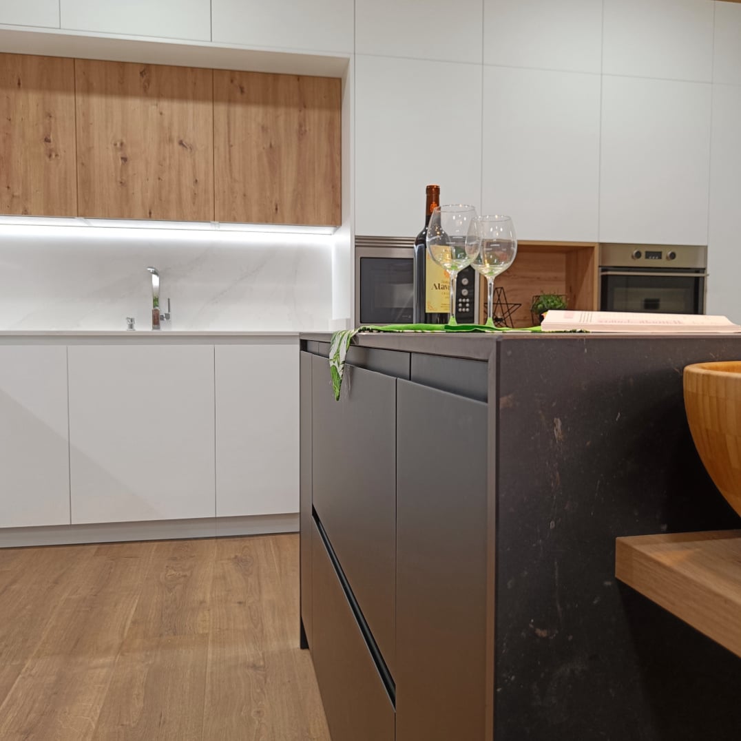 Miaje cocina con gola