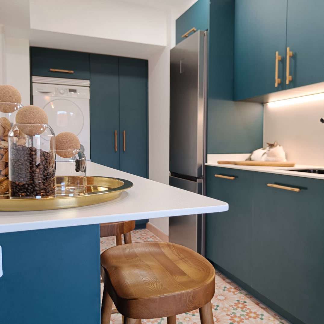 miaje cocina con tirador